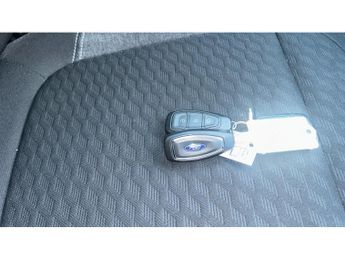 Ford Puma 1.0 EcoBoost Hybrid mHEV Titanium 5dr DCT Petrol Hatchback