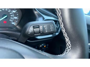 Ford Puma 1.0 EcoBoost Hybrid mHEV Titanium 5dr DCT Petrol Hatchback