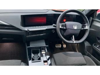 Vauxhall Astra 115kW Ultimate 54kWh 5dr Auto Electric Hatchback