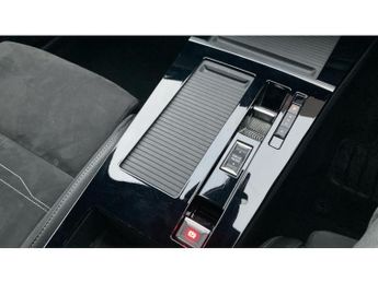 Vauxhall Astra 115kW Ultimate 54kWh 5dr Auto Electric Hatchback