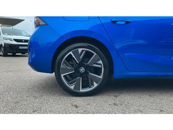 Vauxhall Astra 115kW Ultimate 54kWh 5dr Auto Electric Hatchback