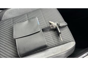 Volkswagen T-Roc 2.0 TSI 4MOTION R-Line 5dr DSG Petrol Hatchback