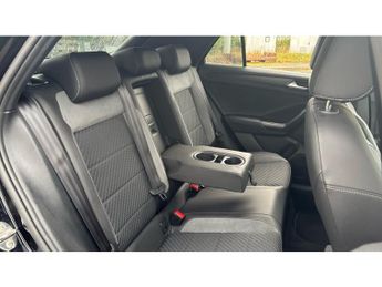 Volkswagen T-Roc 2.0 TSI 4MOTION R-Line 5dr DSG Petrol Hatchback