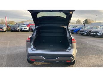 Nissan Qashqai 1.3 DiG-T MH 158 Tekna 5dr Xtronic Petrol Hatchback