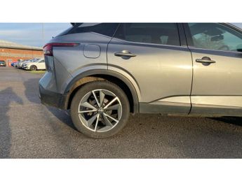 Nissan Qashqai 1.3 DiG-T MH 158 Tekna 5dr Xtronic Petrol Hatchback