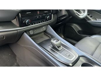 Nissan Qashqai 1.3 DiG-T MH 158 Tekna 5dr Xtronic Petrol Hatchback