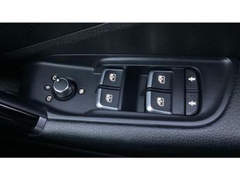 Audi Q2 30 TDI Black Edition 5dr S Tronic Diesel Estate