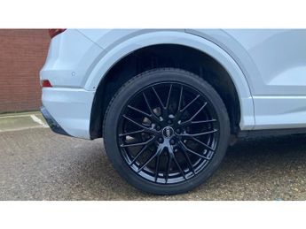 Audi Q2 30 TDI Black Edition 5dr S Tronic Diesel Estate
