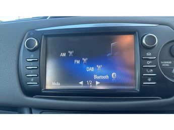 Toyota Yaris 1.5 Hybrid Icon 5dr CVT Hybrid Hatchback