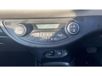 Toyota Yaris 1.5 Hybrid Icon 5dr CVT Hybrid Hatchback