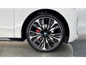 BMW iX 300kW xDrive45 M Sport 101kWh 5dr Auto [Pro Pack] Electric Estat