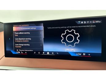 BMW iX 300kW xDrive45 M Sport 101kWh 5dr Auto [Pro Pack] Electric Estat