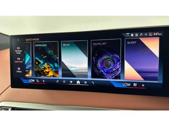 BMW iX 300kW xDrive45 M Sport 101kWh 5dr Auto [Pro Pack] Electric Estat