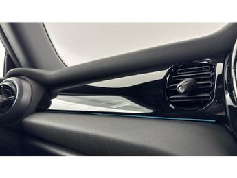 MINI Hatchback 135kW Cooper S Level 2 33kWh 3dr Auto Electric Hatchback