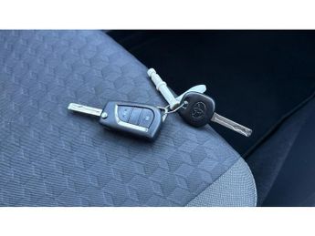 Toyota Yaris 1.5 Hybrid Design 5dr CVT Hybrid Hatchback