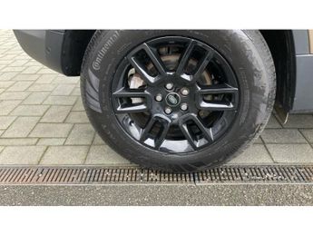 Land Rover Defender 3.0 D250 SE 110 5dr Auto [7 Seat] Diesel Estate