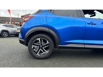 Nissan Juke 1.0 DiG-T N-Connecta 5dr DCT Petrol Hatchback