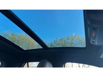 Volkswagen T-Roc 1.5 TSI EVO R-Line 5dr DSG Petrol Hatchback