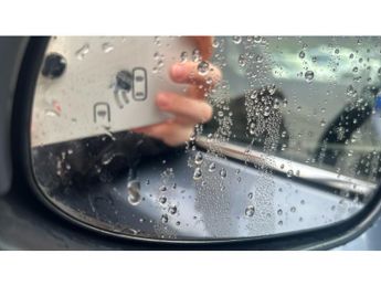 Toyota C-HR 1.8 Hybrid Dynamic 5dr CVT Hybrid Hatchback