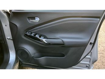 Nissan Juke 1.6 Hybrid Tekna 5dr Auto Hybrid Hatchback