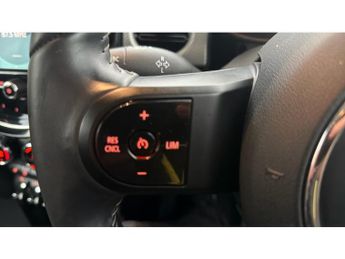 MINI Hatchback 1.5 Cooper Exclusive Premium 3dr Auto Petrol Hatchback