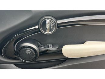 MINI Hatchback 135kW Cooper S Level 3 33kWh 3dr Auto Electric Hatchback