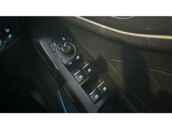 Ford Focus 1.5 EcoBlue ST-Line Vignale 5dr Auto Diesel Hatchback