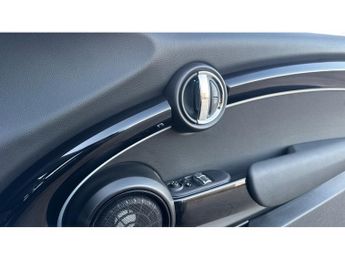 MINI Hatchback 135kW Cooper S Resolute Edition 33kWh 3dr Auto Electric Hatchbac