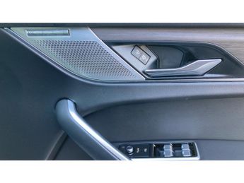 Jaguar F-Pace 2.0 D200 SE 5dr Auto AWD Diesel Estate