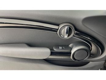 MINI Hatchback 135kW Cooper S Level 2 33kWh 3dr Auto Electric Hatchback