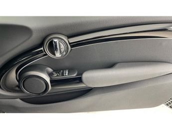 MINI Hatchback 135kW Cooper S Level 2 33kWh 3dr Auto Electric Hatchback