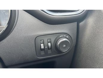 Vauxhall Crossland 1.2 Turbo [130] Design 5dr Auto Petrol Hatchback