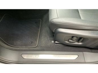 Land Rover Range Rover Evoque 2.0 D200 Dynamic SE 5dr Auto Diesel Hatchback