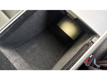 Tesla Model 3 Performance AWD 4dr [Performance Upgrade] Auto Electric Saloon