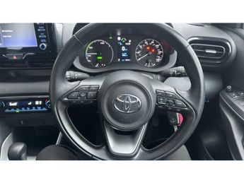 Toyota Yaris 1.5 Hybrid Icon 5dr CVT Hybrid Hatchback