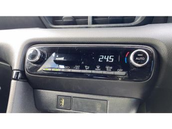 Toyota Yaris 1.5 Hybrid Design 5dr CVT Hybrid Hatchback