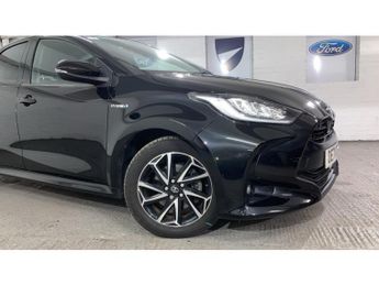 Toyota Yaris 1.5 Hybrid Design 5dr CVT Hybrid Hatchback