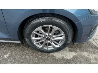 Ford Focus 1.0 EcoBoost Hybrid mHEV 155 Titanium 5dr Auto Petrol Estate
