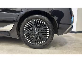 Nissan LEAF 110kW N-Connecta 39kWh 5dr Auto Electric Hatchback