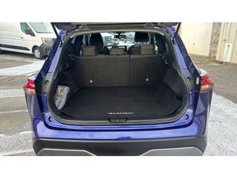 Nissan Qashqai 1.3 DiG-T MH 158 N-Connecta 5dr Xtronic Petrol Hatchback