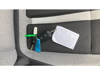 Vauxhall Frontera 83kW GS 44kWh 5dr Auto Electric Estate