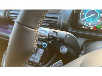 Hyundai INSTER 85kW 02 49kWh 5dr Auto Electric Hatchback