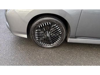 Nissan LEAF 110kW Tekna 39kWh 5dr Auto Electric Hatchback