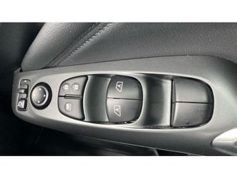 Nissan Juke 1.6 Hybrid N-Connecta 5dr Auto Hybrid Hatchback