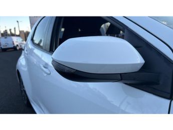 Toyota Yaris 1.5 Hybrid Design 5dr CVT Hybrid Hatchback