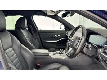 BMW 3 Series 330e M Sport Pro Edition 4dr Step Auto Saloon