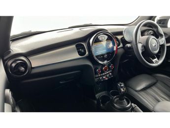 MINI Hatchback 1.5 Cooper Exclusive 3dr Auto Petrol Hatchback