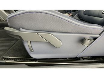 MINI Cooper 135kW E Exclusive [Level 1] 41kWh 3dr Auto Electric Hatchback