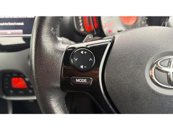 Toyota Aygo 1.0 VVT-i X-Trend TSS 5dr x-shift Petrol Hatchback
