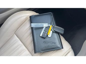 Jaguar XF 2.0d [180] Portfolio 5dr Auto Diesel Estate